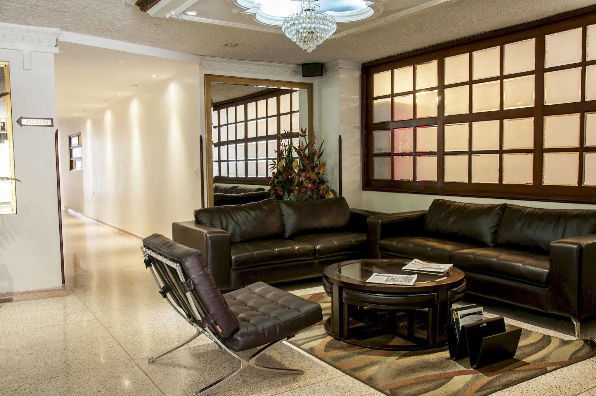 Hotel Leon Dorado Bucaramanga Ngoại thất bức ảnh